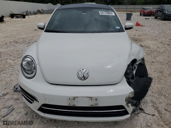 2019 Volkswagen Beetle SE with VIN 3VWJD7AT4KM710591, listed as a Copart auction lot 63178804 with 56,722 mi miles and Salvage Title. Bid and sale history available at carsss.com. Image 5.