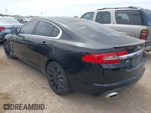 2009 Jaguar XF Premium Luxury z VIN SAJWA06B79HR38643, wystawiony jako IAAI lot #41938355 z przebiegiem Nie podano mil oraz . Historia ofert i sprzedaży dostępna na DreamBid. Obrazek 3.