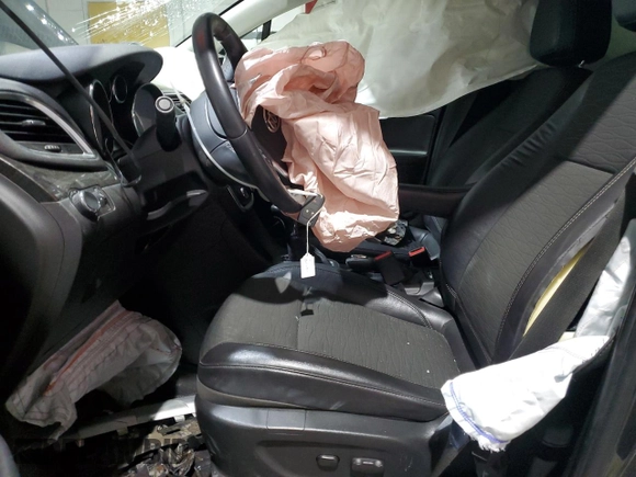 2016 Buick Encore with VIN KL4CJESBXGB736815, listed as a Copart auction lot 48658735 with Not Provided miles and Salvage Title. Bid and sale history available at DreamBid. Image 7.