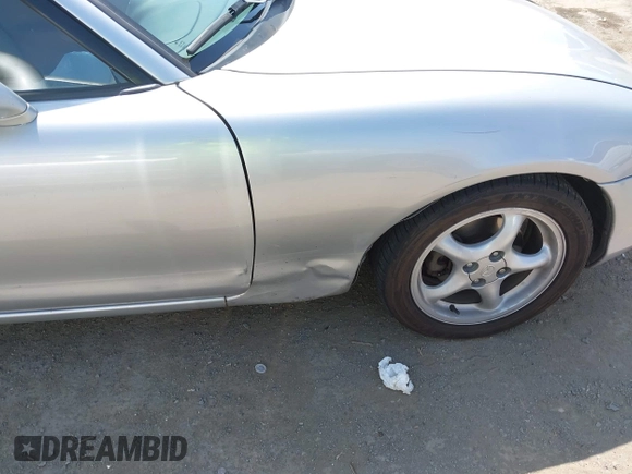 1999 Mazda MX-5 Miata with VIN JM1NB3539X0131393, listed as a IAAI auction lot 42439850 with 210,710 mi miles and . Bid and sale history available at DreamBid. Image 6.