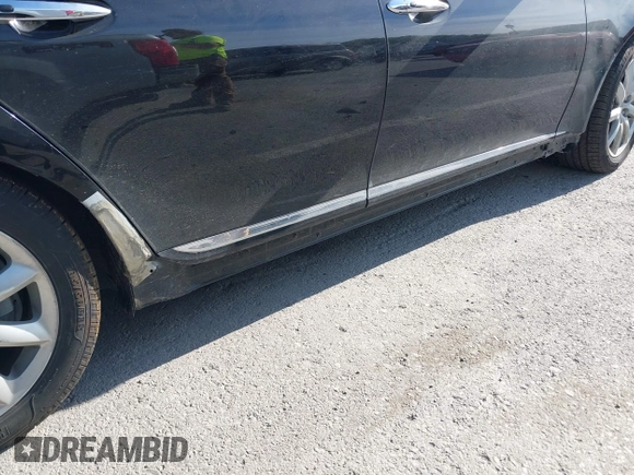 2009 Lexus LS 460 with VIN JTHCL46F495003778, listed as a IAAI auction lot 42111546 with Not Provided miles and . Bid and sale history available at DreamBid. Image 6.
