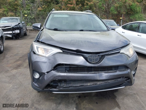 2016 Toyota RAV4 XLE with VIN 2T3WFREV8GW288227, listed as a IAAI auction lot 41931154 with 177,763 mi miles. Bid and sale history available at carsss.com. Image 6.