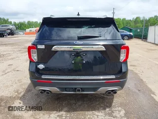 2021 Ford Explorer King Ranch z VIN 1FM5K7LC9MGC20146, wystawiony jako IAAI lot #42121400 z przebiegiem 20 931 mil mil oraz . Historia ofert i sprzedaży dostępna na DreamBid. Obrazek 17.
