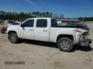 2011 GMC Sierra 1500 SLT с VIN 3GTP2WE39BG360798, выставлен на аукционе Copart как лот 50390925 с пробегом 176 784 миль миль и Списание • Salvage title. История ставок и продаж доступна на DreamBid. Изображение 2.