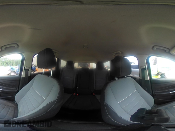 2013 Ford Escape SE с VIN 1FMCU9G96DUD66081, выставлен на аукционе IAAI как лот 42516401 с пробегом Не указан миль и . История ставок и продаж доступна на DreamBid. Изображение 18.
