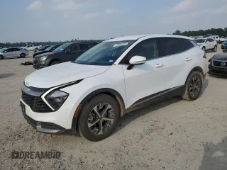 2023 Kia Sportage EX z VIN 5XYK33AF5PG112155, wystawiony jako Copart lot #49034915 z przebiegiem 29 653 mil mil oraz Czysty tytuł • Clean title. Historia ofert i sprzedaży dostępna na DreamBid. Obrazek 1.