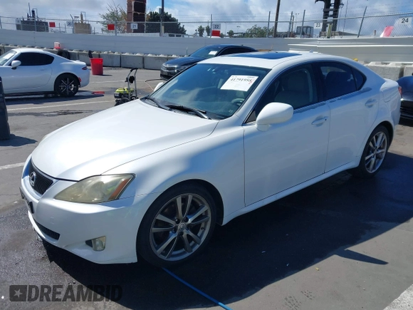 2008 Lexus IS 250 with VIN JTHBK262682064632, listed as a IAAI auction lot 41791958 with 83,184 mi miles. Bid and sale history available at carsss.com. Image 17.