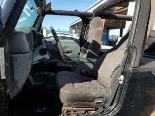 2004 Jeep Wrangler Sport with VIN 1J4FA49S24P754155, listed as a Copart auction lot 45699575 with 147,670 mi miles and Non Repairable. Bid and sale history available at carsss.com. Image 7.