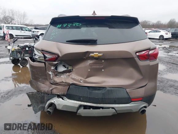 2020 Chevrolet Blazer LT z VIN 3GNKBHRS1LS547370, wystawiony jako IAAI lot #41576255 z przebiegiem 79 254 mil mil oraz . Historia ofert i sprzedaży dostępna na DreamBid. Obrazek 20.