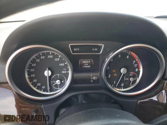 2014 Mercedes-Benz M 350 with VIN 4JGDA5HB8EA322738, listed as a Copart auction lot 53379015 with 173,565 mi miles and Clean Title. Bid and sale history available at DreamBid. Image 9.