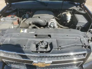 2007 Chevrolet Suburban LTZ with VIN 3GNFC16087G129261, listed as a Copart auction lot 53371595 with 159,138 mi miles and Salvage title. Bid and sale history available at DreamBid. Image 12.