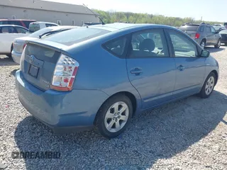 2007 Toyota Prius with VIN JTDKB20U877628665, listed as a IAAI auction lot 42123961 with 157,805 mi miles and . Bid and sale history available at DreamBid. Image 4.