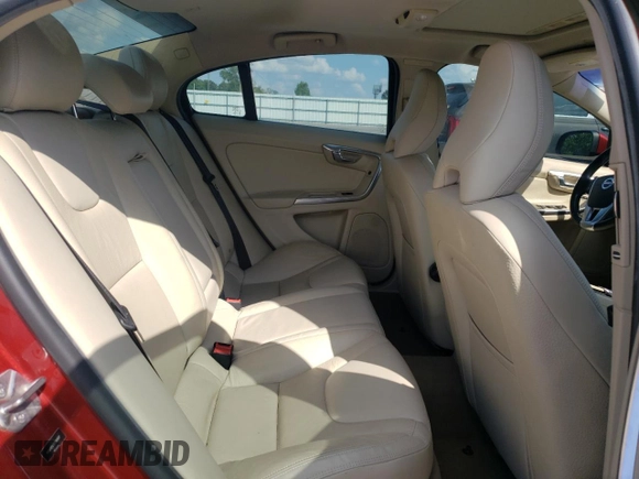 2014 Volvo S60 T5 with VIN YV1612FS0E1292837, listed as a Copart auction lot 55437195 with 109,468 mi miles and Clean Title. Bid and sale history available at carsss.com. Image 10.