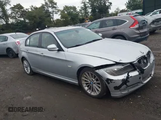2011 BMW 3 Series 328i с VIN WBAPH5G59BNM74831, выставлен на аукционе IAAI как лот 40454940 с пробегом 188 878 миль миль и . История ставок и продаж доступна на DreamBid. Изображение 1.