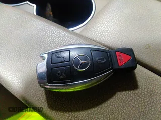 2013 Mercedes-Benz C-Class C 300 Sport with VIN WDDGF8AB7DR262326, listed as a IAAI auction lot 42139594 with 111,646 mi miles. Bid and sale history available at carsss.com. Image 11.