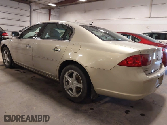 2007 Buick Lucerne V6 CXL with VIN 1G4HD57297U220831, listed as a IAAI auction lot 41942321 with 225,453 mi miles. Bid and sale history available at carsss.com. Image 3.