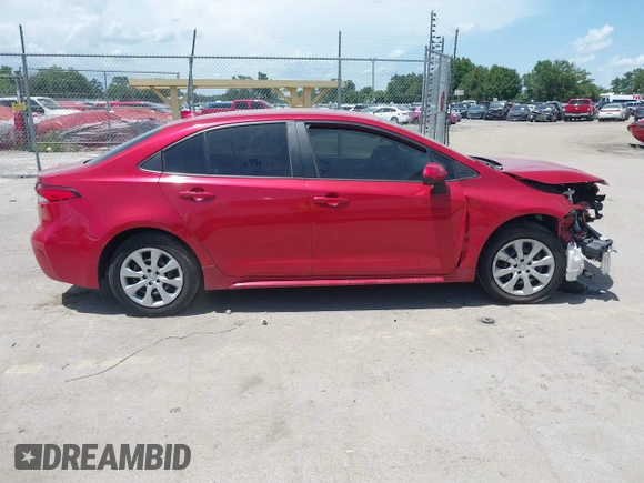 2021 Toyota Corolla LE with VIN 5YFEPMAE4MP168772, listed as a IAAI auction lot 39918982 with 84,699 mi miles. Bid and sale history available at carsss.com. Image 13.