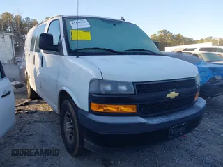 2021 Chevrolet Express Cargo Van with VIN 1GCWGAF76M1175319, listed as a IAAI auction lot 41333994 with 81,474 mi miles. Bid and sale history available at carsss.com. Image 1.