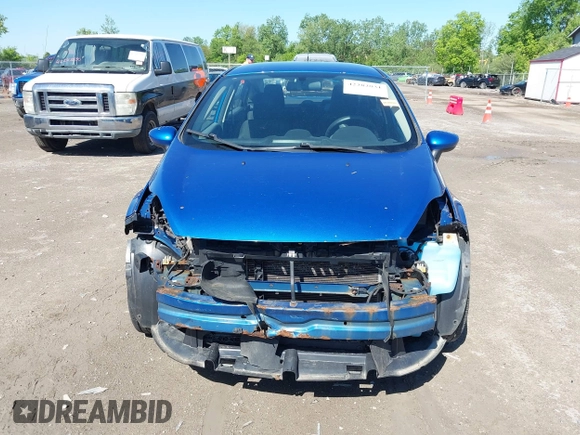 2011 Ford Fiesta SE z VIN 3FADP4BJXBM175601, wystawiony jako IAAI lot #42282031 z przebiegiem 157 658 mil mil oraz . Historia ofert i sprzedaży dostępna na DreamBid. Obrazek 13.