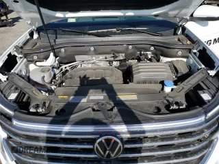 2024 Volkswagen Atlas SE with VIN 1V2LR2CA8RC534859, listed as a Copart auction lot 52890715 with 16,573 mi miles and Salvage title. Bid and sale history available at DreamBid. Image 12.