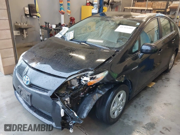 2011 Toyota Prius I with VIN JTDKN3DU0B0252634, listed as a IAAI auction lot 41769304 with 156,182 mi miles. Bid and sale history available at carsss.com. Image 2.