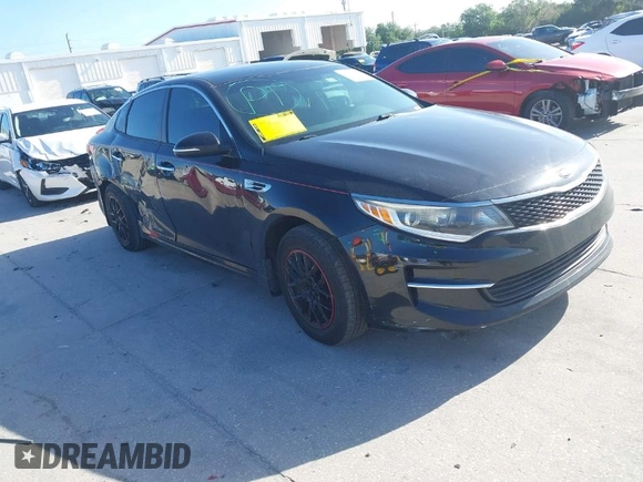 2018 Kia Optima LX with VIN 5XXGT4L33JG195305, listed as a IAAI auction lot 41943348 with 174,458 mi miles. Bid and sale history available at carsss.com. Image 1.