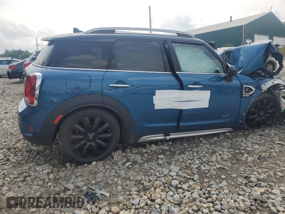 2017 MINI Countryman Cooper S with VIN WMZYT5C39H3B66897, listed as a Copart auction lot 65366474 with 0 mi miles and Salvage Title. Bid and sale history available at carsss.com. Image 3.