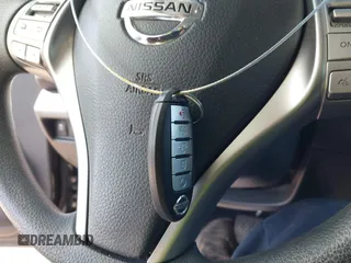 2015 Nissan Altima 2.5 S with VIN 1N4AL3AP7FN349408, listed as a IAAI auction lot 41839954 with 92,447 mi miles. Bid and sale history available at carsss.com. Image 11.