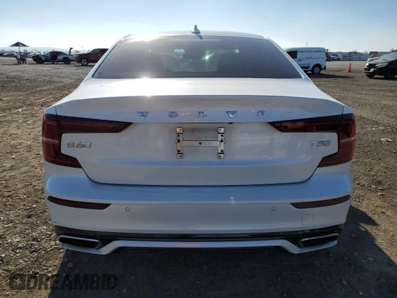 2020 Volvo S60 R-Design with VIN 7JR102FM6LG039277, listed as a Copart auction lot 80363204 with 43,771 mi miles and Salvage Title. Bid and sale history available at carsss.com. Image 6.