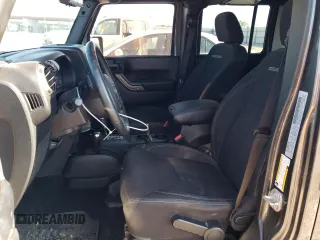 2018 Jeep Wrangler JK Unlimited Sport with VIN 1C4BJWDG8JL885080, listed as a Copart auction lot 70448894 with 26,801 mi miles and Salvage Title. Bid and sale history available at carsss.com. Image 7.