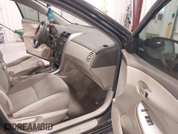 2010 Toyota Corolla с VIN JTDBU4EE9A9118389, выставлен на аукционе IAAI как лот 42488398 с пробегом Не указан миль и . История ставок и продаж доступна на DreamBid. Изображение 5.
