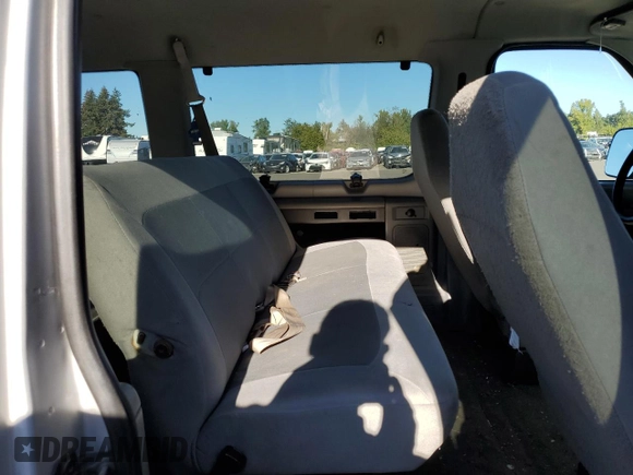 2007 Ford Econoline Passenger XL with VIN 1FBNE31L67DB06686, listed as a Copart auction lot 71796304 with 268,977 mi miles and Salvage Title. Bid and sale history available at carsss.com. Image 10.