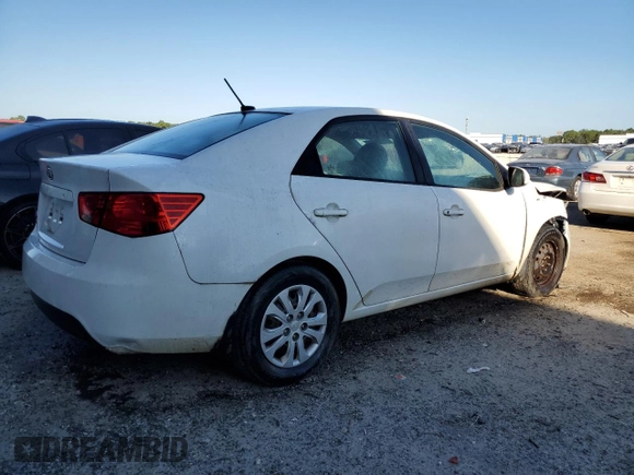 2011 Kia Forte LX with VIN KNAFT4A28B5461507, listed as a Copart auction lot 76761034 with 313,543 mi miles and Salvage Title. Bid and sale history available at carsss.com. Image 3.