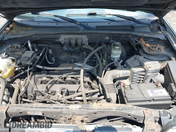 2005 Ford Escape XLS с VIN 1FMCU92Z25KD15083, выставлен на аукционе IAAI как лот 42388015 с пробегом 198 975 миль миль и . История ставок и продаж доступна на DreamBid. Изображение 10.