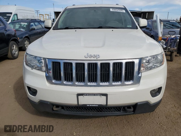 2011 Jeep Grand Cherokee Laredo with VIN 1J4RR4GG8BC718852, listed as a Copart auction lot 49852535 with 101,945 mi miles and Salvage Title. Bid and sale history available at carsss.com. Image 5.
