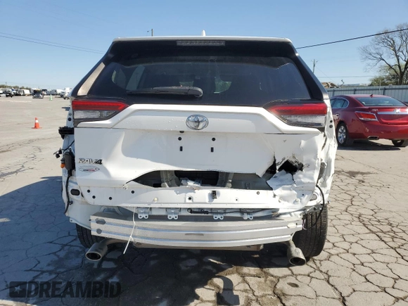 2019 Toyota RAV4 XLE with VIN 2T3W1RFV6KW041231, listed as a Copart auction lot 52395155 with 66,042 mi miles and Salvage Title. Bid and sale history available at carsss.com. Image 6.