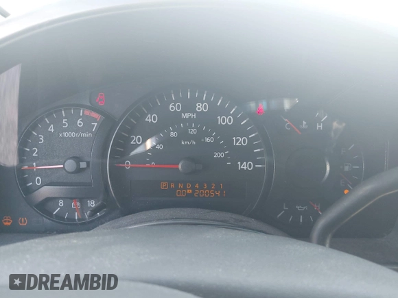 2005 Nissan Titan SE z VIN 1N6BA07A35N554676, wystawiony jako IAAI lot #42593107 z przebiegiem 200 541 mil mil oraz . Historia ofert i sprzedaży dostępna na DreamBid. Obrazek 7.