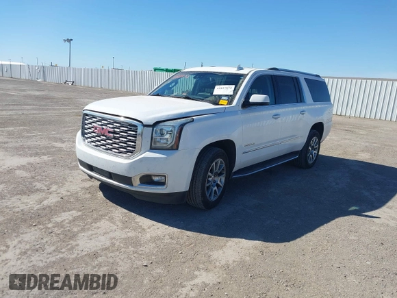 2020 GMC Yukon XL Denali with VIN 1GKS2HKJ9LR298494, listed as a IAAI auction lot 41817872 with 111,730 mi miles. Bid and sale history available at carsss.com. Image 2.