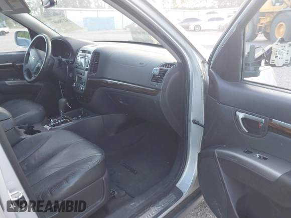 2010 Hyundai Santa Fe Limited with VIN 5NMSK3AB4AH371782, listed as a IAAI auction lot 42786087 with 131,183 mi miles and . Bid and sale history available at DreamBid. Image 5.