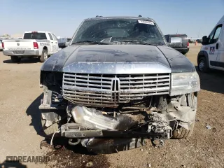2009 Lincoln Navigator with VIN 5LMFU28539LJ01029, listed as a Copart auction lot 76828524 with 143,627 mi miles and Salvage Title. Bid and sale history available at carsss.com. Image 5.