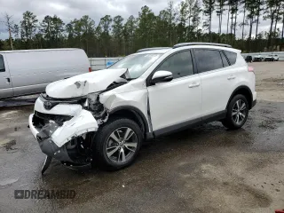2018 Toyota RAV4 XLE with VIN JTMWFREV3JJ737450, listed as a Copart auction lot 50206255 with 7,805 mi miles and Salvage Title. Bid and sale history available at DreamBid. Image 1.