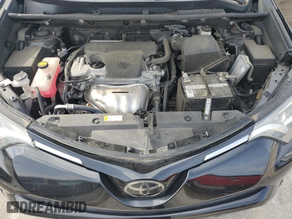 2018 Toyota RAV4 XLE with VIN 2T3WFREV3JW469307, listed as a Copart auction lot 57092295 with 47,639 mi miles and Salvage title. Bid and sale history available at DreamBid. Image 11.