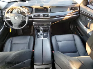 2014 BMW 5 Series 535i Gran Turismo xDrive z VIN WBA5M4C55ED183658, wystawiony jako Copart lot #82428474 z przebiegiem Nie podano mil oraz Szkoda całkowita • Salvage title. Historia ofert i sprzedaży dostępna na DreamBid. Obrazek 8.