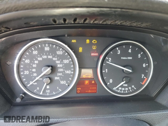 2012 BMW X5 35i with VIN 5UXZV4C54CL752079, listed as a Copart auction lot 62147515 with 147,244 mi miles and Clean title. Bid and sale history available at DreamBid. Image 9.