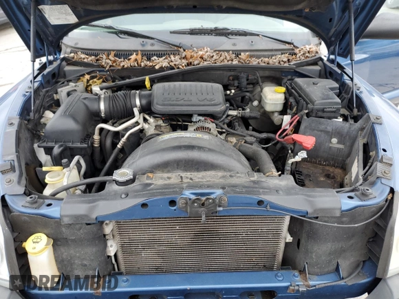 2005 Dodge Dakota ST with VIN 1D7HE22K75S329911, listed as a Copart auction lot 44815135 with 152,436 mi miles and Salvage Title. Bid and sale history available at DreamBid. Image 11.