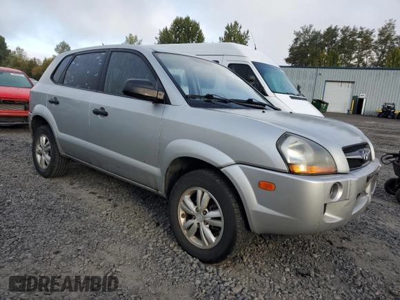 2009 Hyundai Tucson GLS with VIN KM8JM12B79U113216, listed as a Copart auction lot 75191434 with 132,677 mi miles and Salvage Title. Bid and sale history available at carsss.com. Image 4.