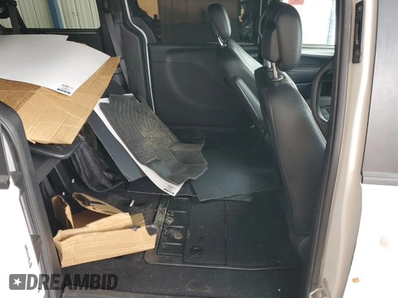 2019 Dodge Grand Caravan GT with VIN 2C4RDGEG2KR537956, listed as a Copart auction lot 50239345 with 98,138 mi miles and Clean Title. Bid and sale history available at DreamBid. Image 11.