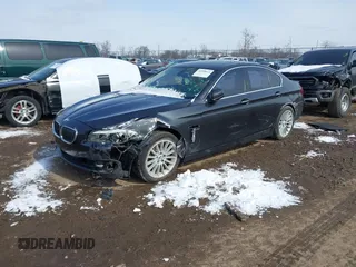 2011 BMW 5 Series 535i xDrive z VIN WBAFU7C52BC777616, wystawiony jako IAAI lot #41599614 z przebiegiem 150 723 mil mil oraz . Historia ofert i sprzedaży dostępna na DreamBid. Obrazek 17.