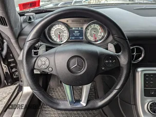 2012 Mercedes-Benz SLS AMG z VIN WDDRK7HA9CA006858, wystawiony jako Copart lot #46749725 z przebiegiem 20 085 mil mil oraz Tytuł czysty. Historia ofert i sprzedaży dostępna na DreamBid. Obrazek 10.