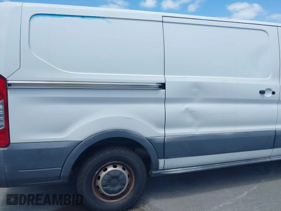 2015 Ford Transit Cargo with VIN 1FTNE1YM7FKA95206, listed as a IAAI auction lot 42083733 with 195,306 mi miles. Bid and sale history available at carsss.com. Image 6.